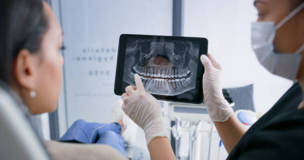 Licensed Tooth Extraction service in Round Lake Park, IL - Smile Center Dentistry